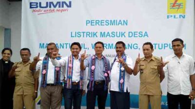 3 Desa di MTB Resmi Terima Suplai Aliran Listrik