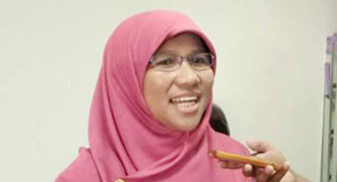 Ketua Komisi D DPRD Maluku Saadiah Uluputty