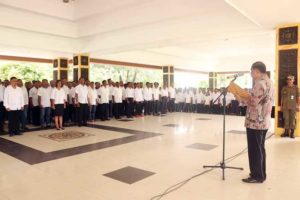 1200 Anggota SatLinmas Kota Ambon Dilantik