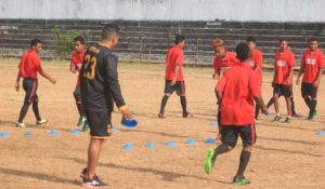 Bripka Phito Terpanggil Memajukan Sepakbola Usia Dini Di Malra 3 phito 3