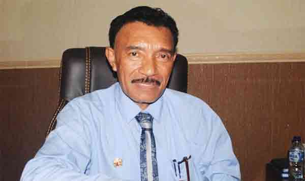 Ayub Seleky Wabup Bursel