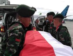 Prajurit Korban Aksi KKSB Dimakamkan di TMP Barru Sulsel