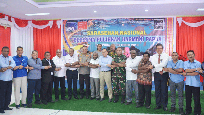 Pangdam 17 Sarasehan RRI Jayapura koreri