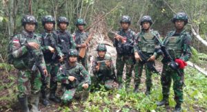 Satgas Yon 713/ST Temukan 3 Senjata Rakitan di Areal Bendungan Tami