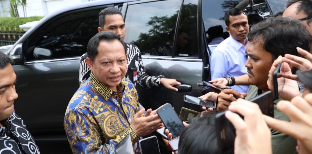 Mendagri Masih Dalami Pengunduran Diri Wabup Nduga