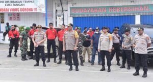 Pimpin Patroli Cegah Corona, Kapolda Papua Imbau Masyarakat
