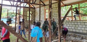 Dandim Sarmi Tinjau Lokasi Pembangunan Gereja di Kp. Rotea Bonggo Barat