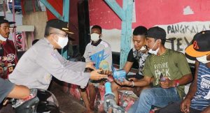Dapur Umum Polda Papua, Ratusan Nasi Bungkus Dibagikan Ke Warga