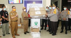 Dinkes Papua Bantu RS Bhayangkara Ventilator dan Alat RDT