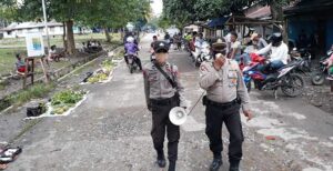 Cegah Corona, Kapolsek Mamteng Beri Imbauan Kepada Masyarakat