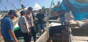Wakapolres Mamberamo Raya Pantau Pendistribusian Bama
