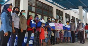 Peduli Kemanusiaan, Bhayangkari Cabang Jayapura Kota Bagikan Sembako