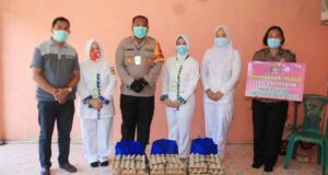 Peduli Sesama, Bhayangkari Jayapura Kota Salurkan Sembako