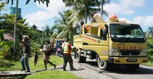 PTFI Serahkan Bansos Tahap II Kepada Warga 5 Kampung