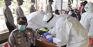 Cegah Covid-19, Amggota Polres Jayawijaya Jalani Rapid Test
