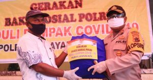 Polresta Jayapura Kota Salurkan Beras Bantuan Mabes Polri