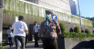 Satgas Aman Nusa II Tingkatkan Patroli Cegah Penyebaran Covid-19
