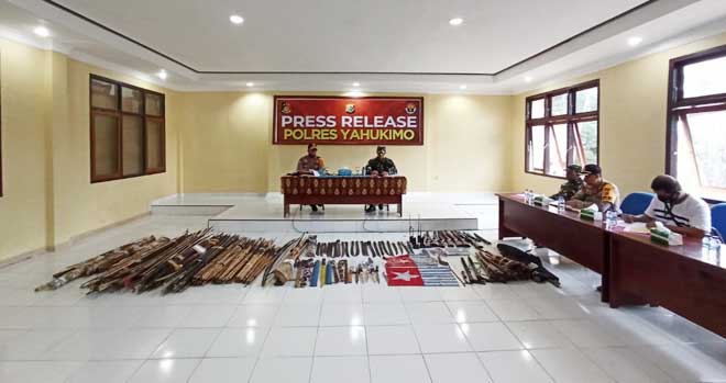 Kasus Yahukimo : Ini Upaya Aparat Jika Ada Perlawanan dari Masyarakat 2 Kapolda Pap Kasus Yahukimo Upaya Paksa3 1