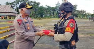 Kapolda Lepas Satgas Ops Pamrahwan BKO Polda Papua