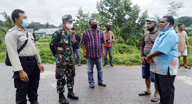 Pemerintah Kelurahan Klawalu Mulai Bangun Pos Siskamling 4 Lurah klawalu Pos Kamling4