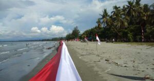 Bentangkan Merah Putih Sepanjang 1 Km, BMD : Papua Tetap Indonesia