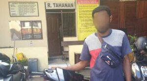 Tim Opsnal Polresta Jayapura Kota Tangkap Penadah Motor Curian