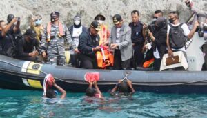 Momen Sumpah Pemuda 92, Merah Putih Berkibar di Batas RI-Australia