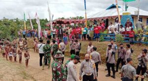 Rasa Haru Warga Kampung Kakuna Lepas Satgas TMMD Kodim 1711/BVD