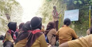Kodim 1709/Yawa Beri Pelatihan Kompas Tingkatkan Kemampuan Pramuka
