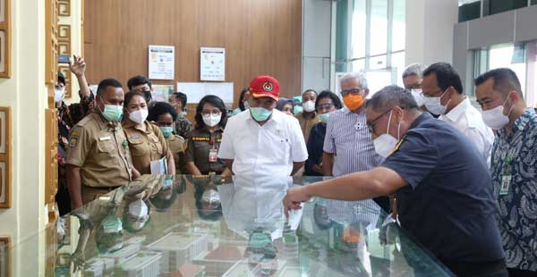 Menko PMK Kunker RSUD Dok II Jayapura2