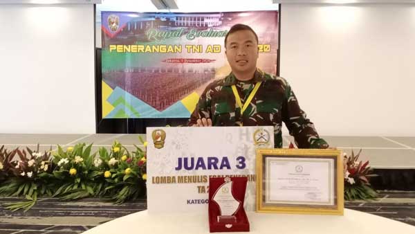 Kapendam Cenderawasih Raih Prestasi di Lomba Esai Penerangan TNI-AD 14 Kapendam 17 Cen Juara 3