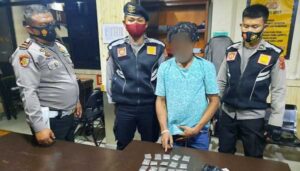 Bawa Ganja, LG Penghuni Rusunawa Perumnas III Diamankan Satgas Covid-19
