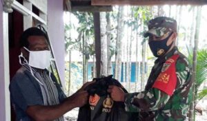 Babinsa Koya Tengah Pererat Tali Silaturahmi TNI dengan Rakyat