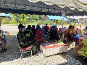 Babinsa Koramil 1708-04 Dampingi Warga Binaan Dalam Acara Minang Adat Biak
