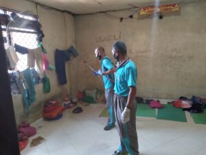 Cegah Covid-19, Satuan Tahti Polresta Lakukan Penyemprotan Disinfektan