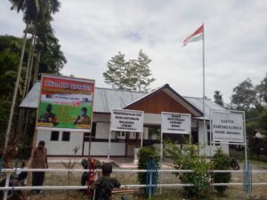 Babinsa dan Aparat Kampung Kainui II Sukseskan Vaksinasi Sinovac