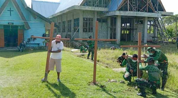 Satgas TNI Karya Bakti di Gereja GKI Irene