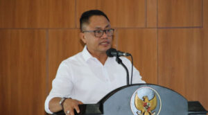 Sekda Kasrul Buka Sosialisasi Implementasi GCG kepada BUMD se-Maluku