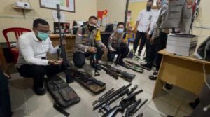 Fakta Dibalik Penangkapan 6 Senpi di Merauke, Laras Minimi Hingga Peredam