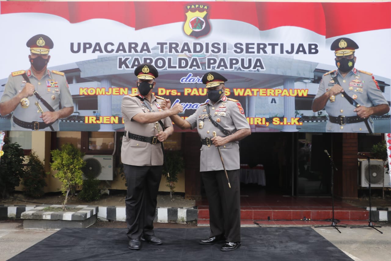 Kapolda Mathius Fakhiri Siap Implementasi Kebijakan Kapolri di Papua 1 WhatsApp Image 2021 03 08 at 16.28.192