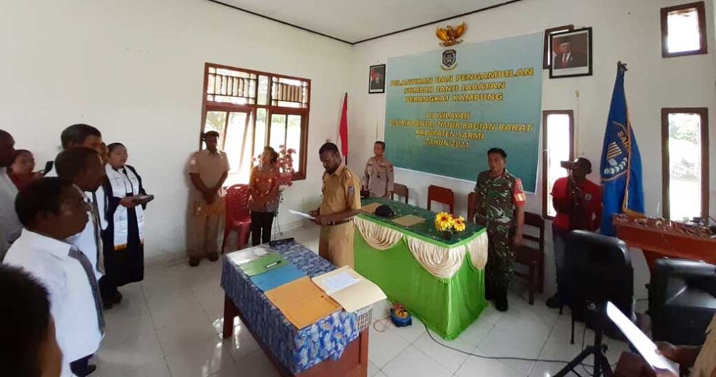 Babinsa Pantai Timur Kepala kp lantik