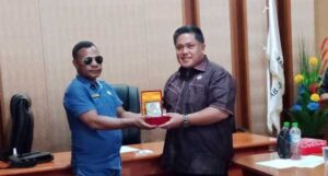 Jalin Silaturahmi, DPRD Sarmi Kunjungi Dewan Kabupaten Jayapura