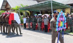 Dandim Mimika Turut Antar Jenazah Alm. Bharada I Komang Wira Natha