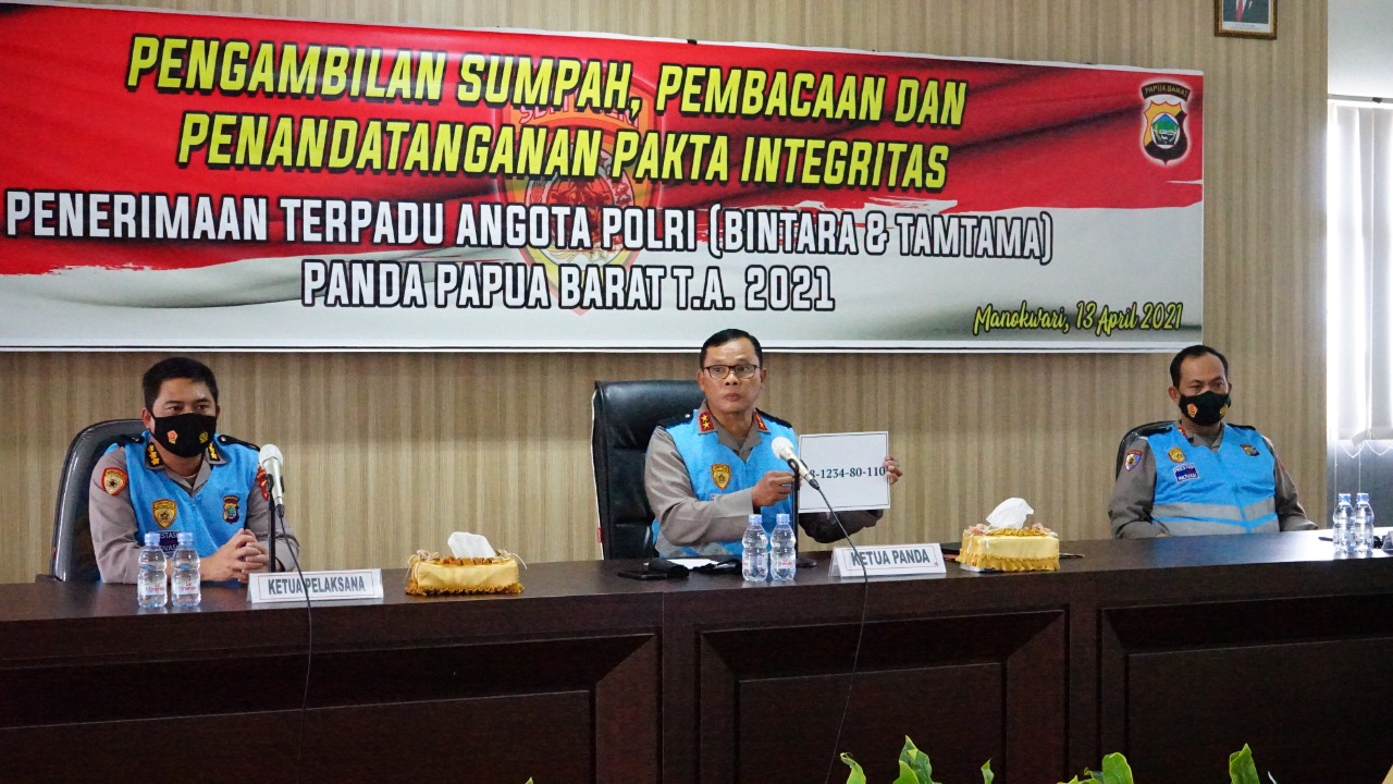 Jangan Ciderai Penerimaan Polri, Kapolda : Jika Ada Salah Lapor PESAT 18 WhatsApp Image 2021 04 13 at 19.30.47