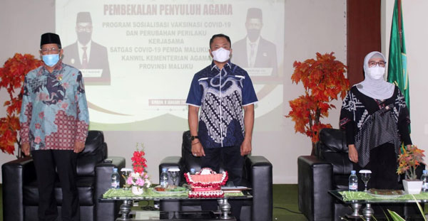 Sosialisasikan Vaksinasi Covid-19 di Maluku Butuh Peran Penyuluh Agama 5 Sekda Mal KS Penyuluh Agama sos C19 kor