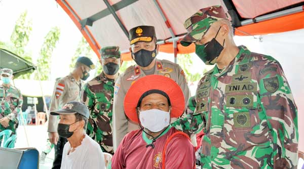 Pangdam 17 Cen Vaksin Masal Papua