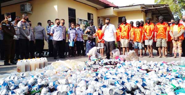 Polda Papua Musnahkan Barang Bukti Narkoba dan Miras Ilegal 7 Polda Pap Musnah Barang Bukti