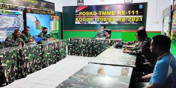 Satgas TMMD 111 Biak Rapat Eva