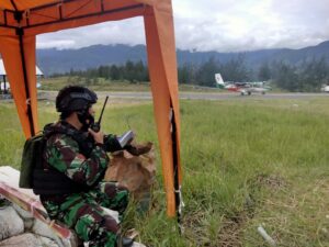 Satgas Paskhas Sudah Kendalikan Operasional Bandara Aminggaru Ilaga