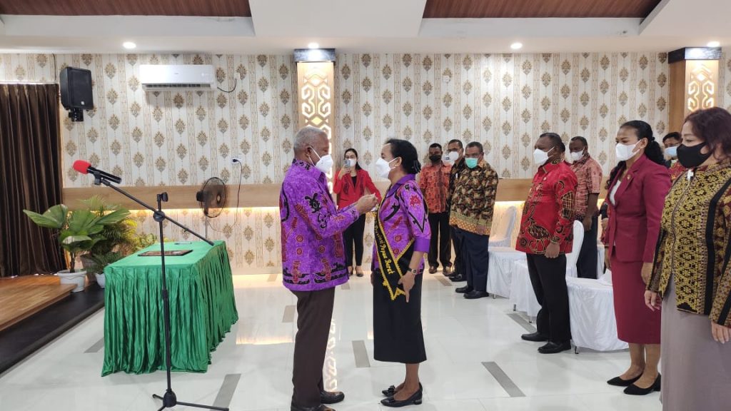 Dilantik Jabat Bunda, Istri Gubernur Siap Bina PAUD di Papua Barat